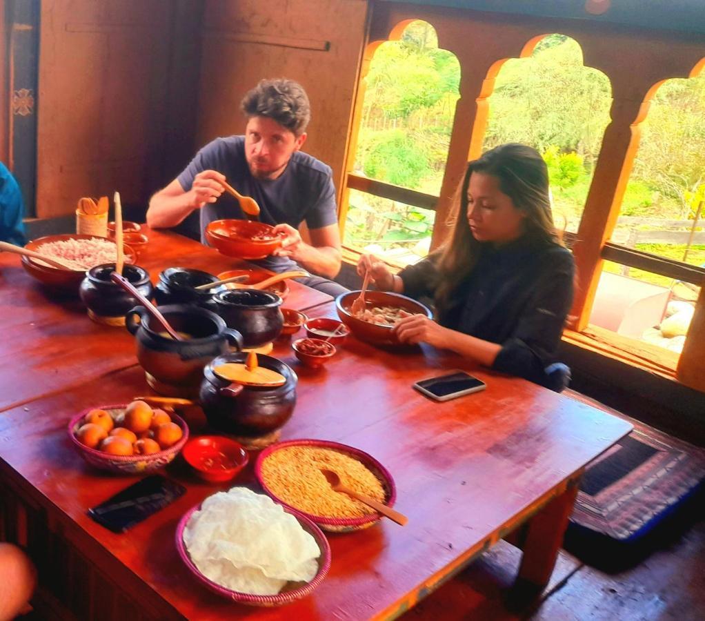 פונאקה Nobgang "Traditional Heritage Homestay" מראה חיצוני תמונה